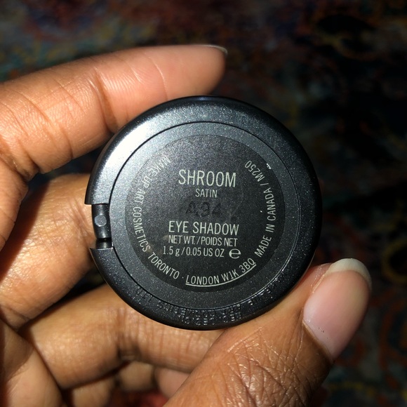 Mac eyeshadow - Picture 3 of 6